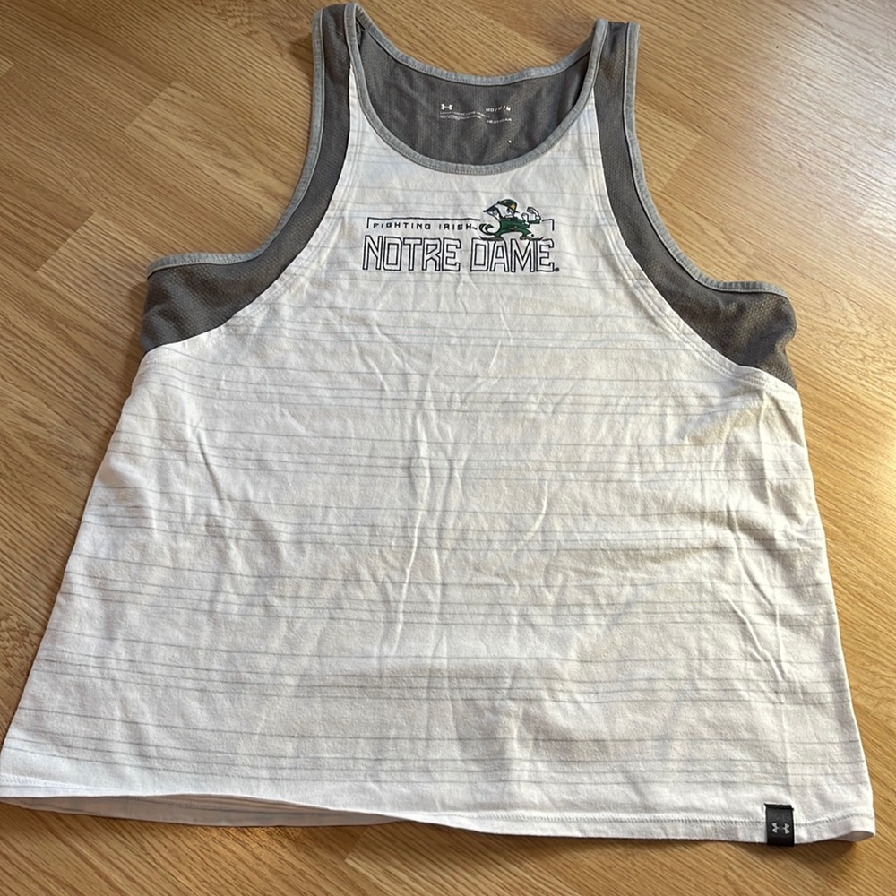 Notre Dame Under Armour workout tank top size medium loose fit